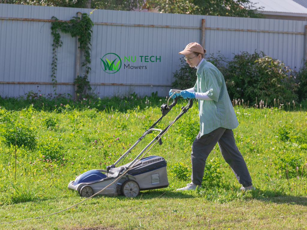 husqvarna mower, leaf blower, trimmer, headge trimmer, lawn mower, husqvarna
