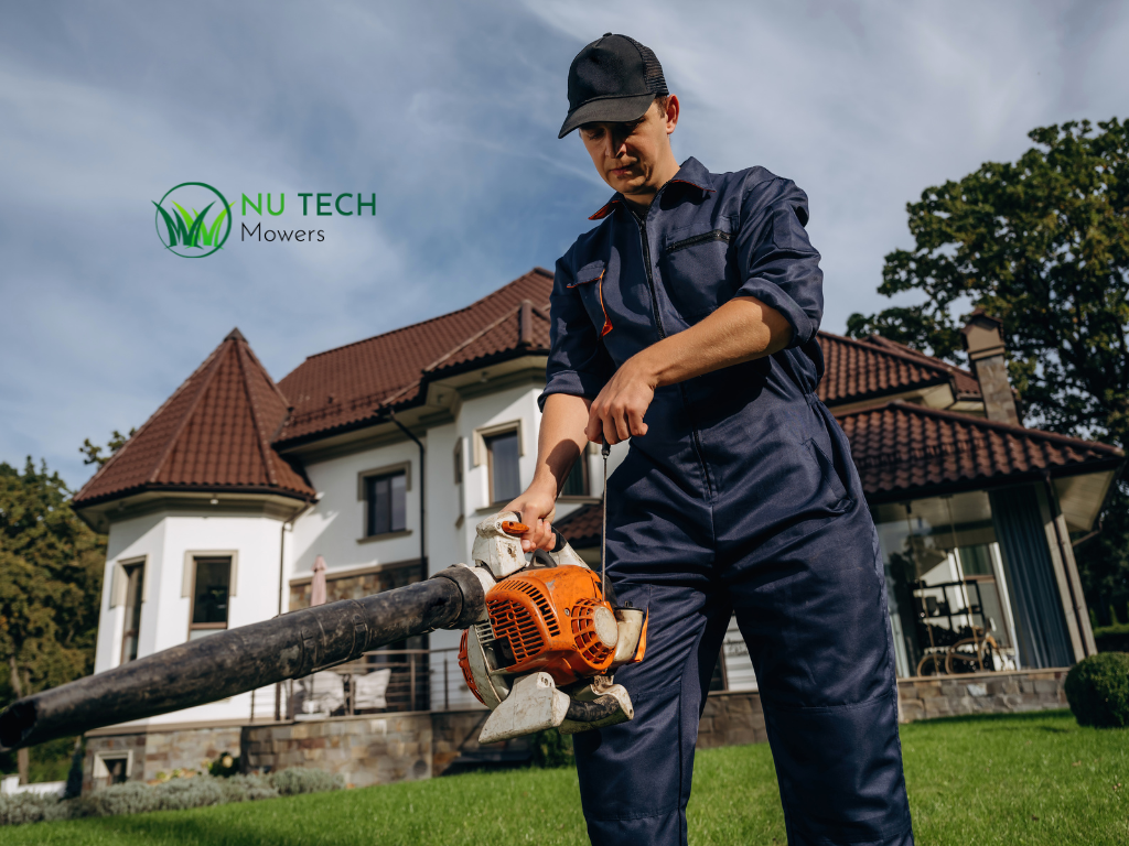 leaf blower,headge trimmer, trimmer, chainsaw, chainsaw bag, lawn mower
