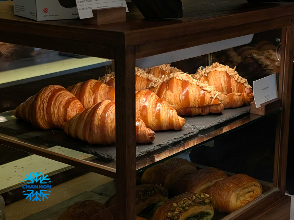 food display cabinets,café setup services, rent to buy commercial fridge, cake display cabinets, coffee machines, Channon refrigeration